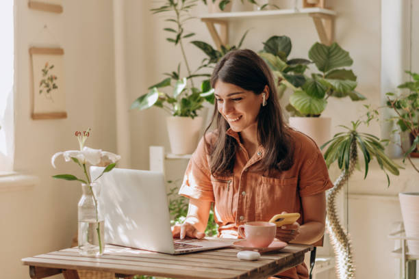 Top 10 Credible Work from Home Companies https://hometouchmall.com