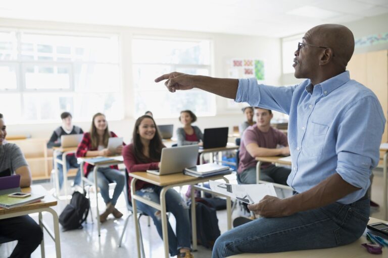 Teaching Opportunities in the Middle East https://hometouchmall.com