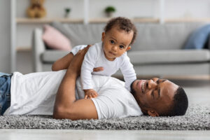 Importance of Paternity Leave https://hometouchmall.com