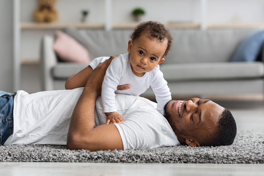 Importance of Paternity Leave https://hometouchmall.com